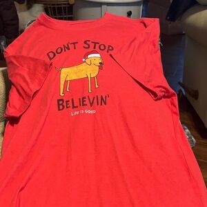 Life Is Good short sleeve Christmas shirt, size Lg
